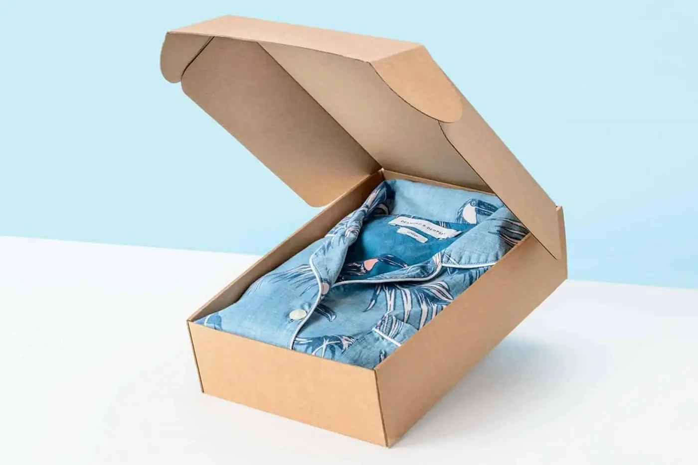 Eco-friendly clothing packaging